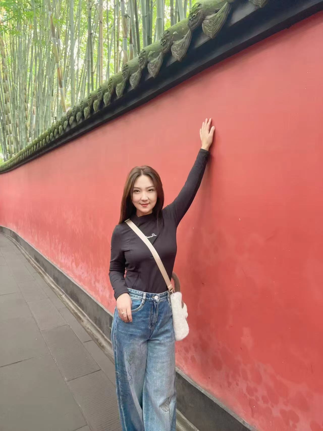 和平区风情御姐小妲己