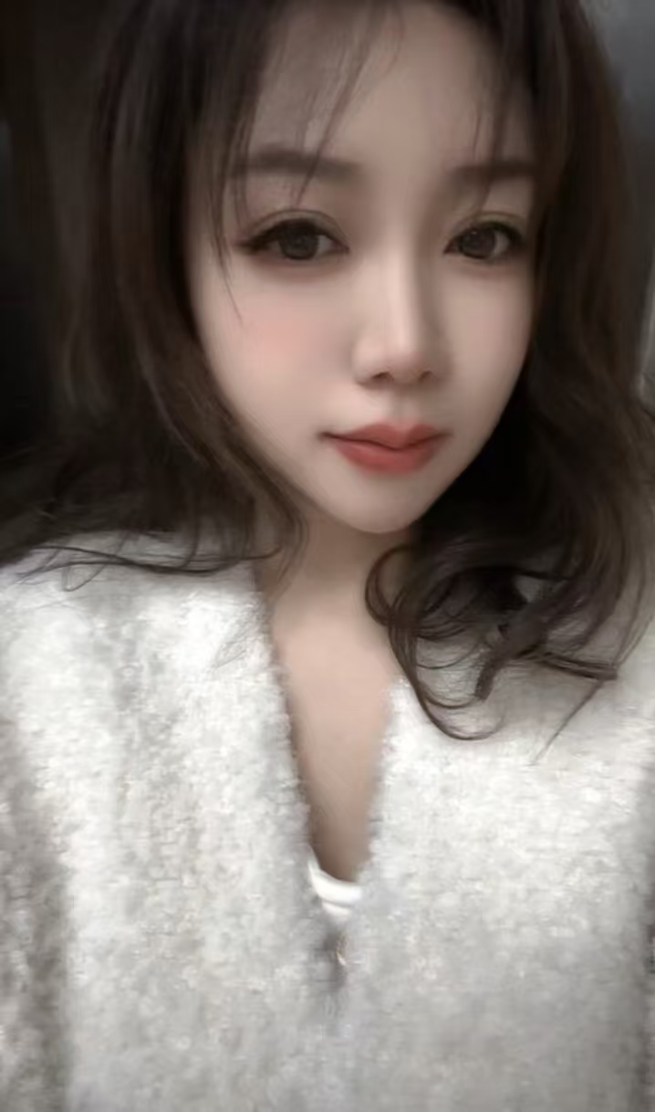 吴中性感水润小姐姐