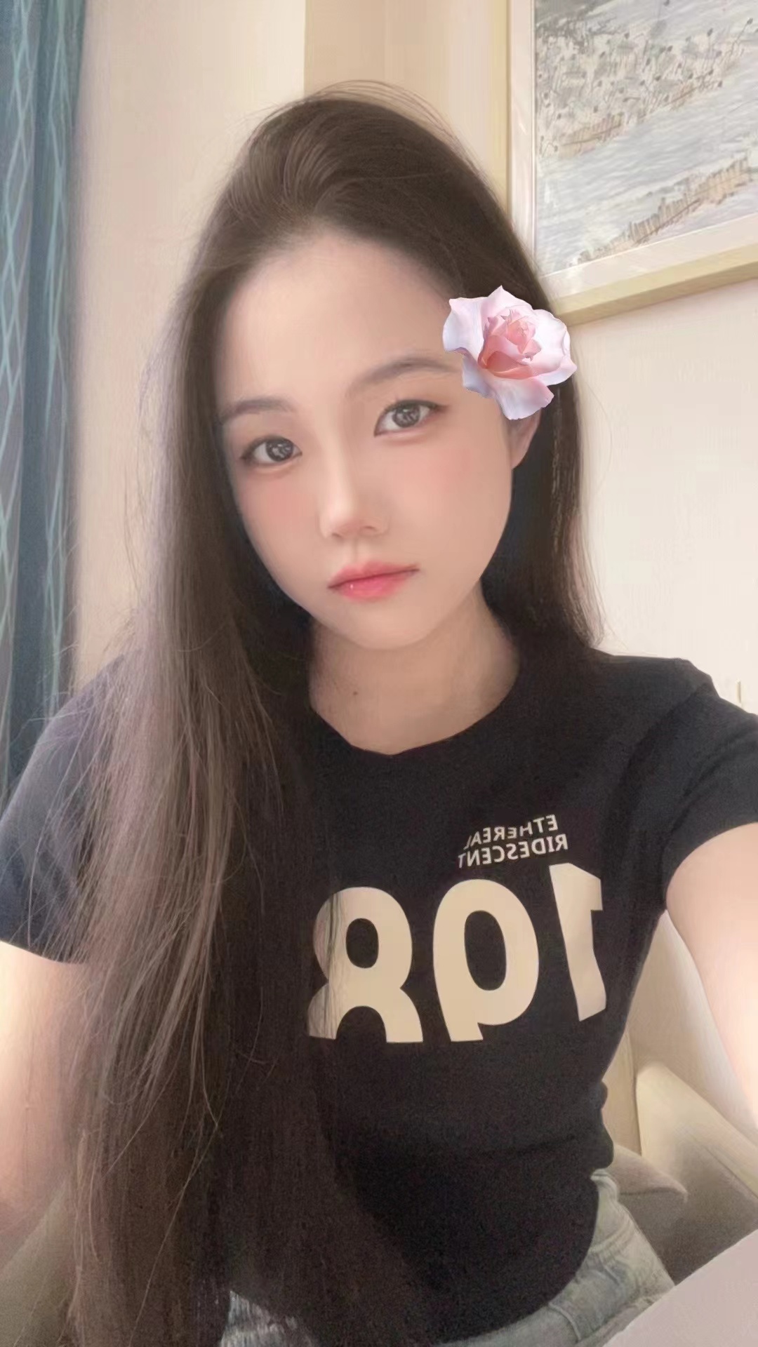 新区 she~吻肉感小甜妹