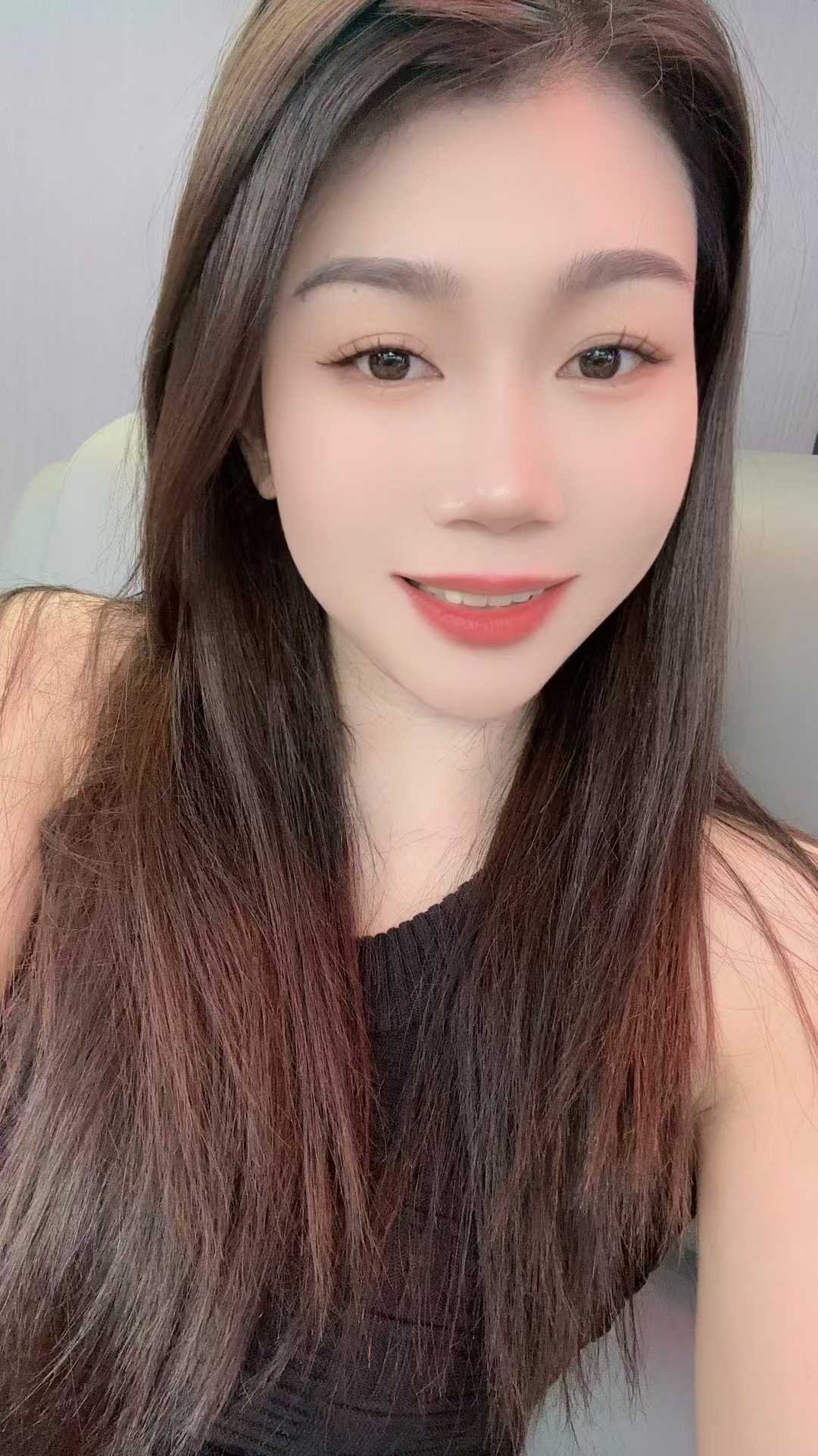 完美炮架子，耐草少妇