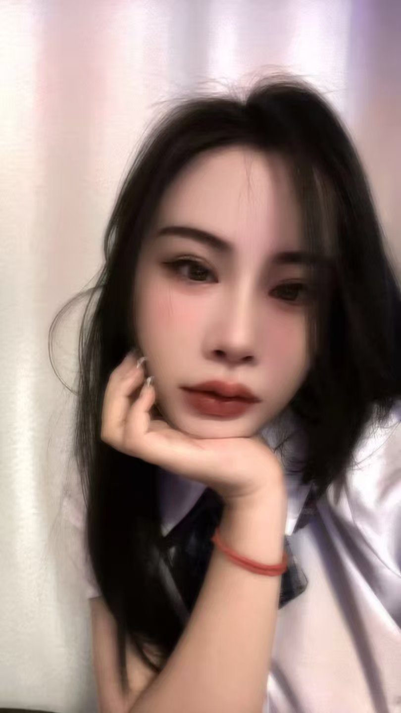 妹子姿势多屁股翘的很高