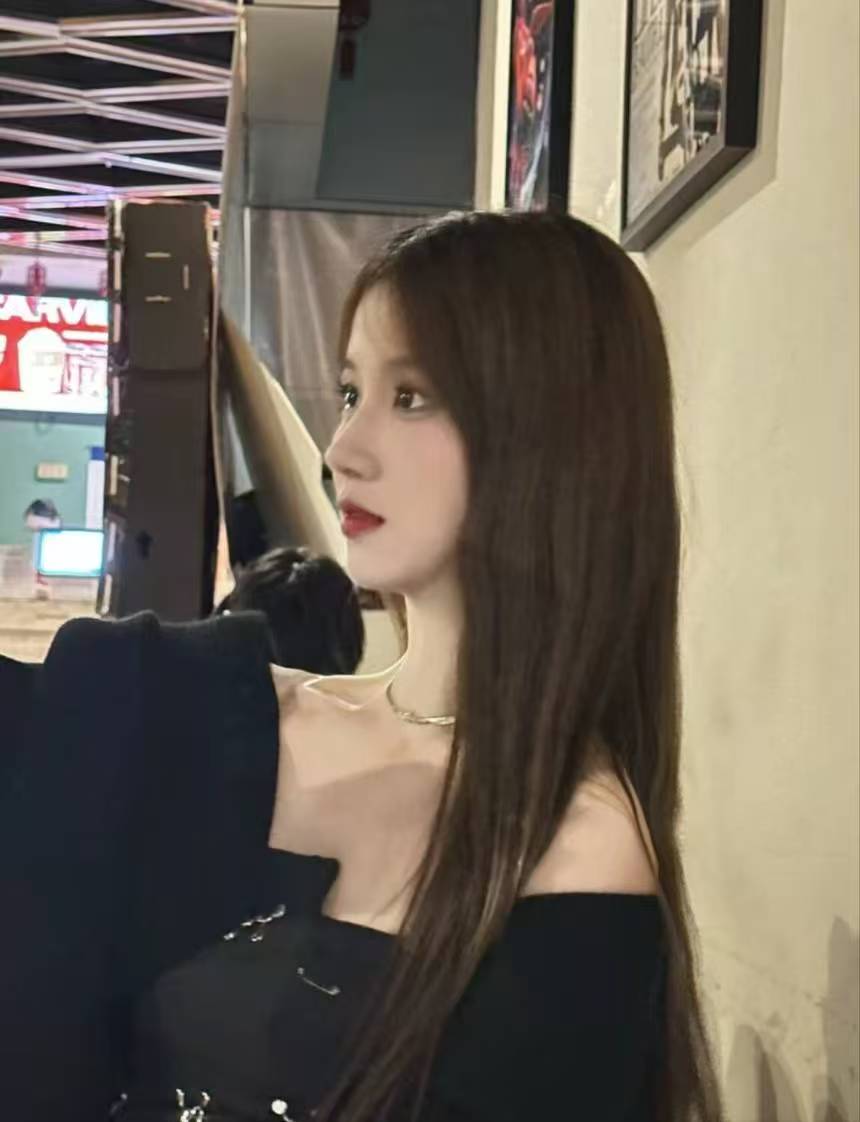 武侯软糯甜妹喵小小