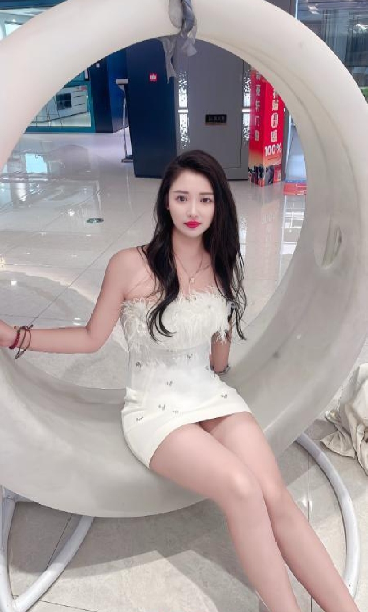 天河长腿美妞杨老师