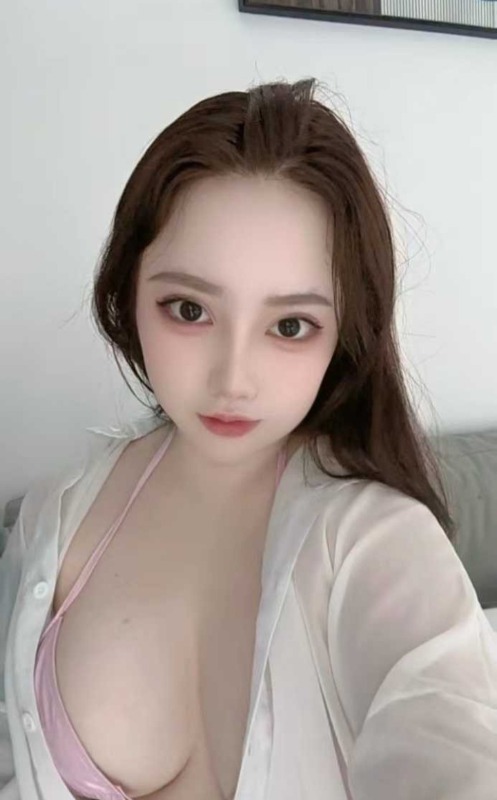 罗湖区04微胖大胸妹子