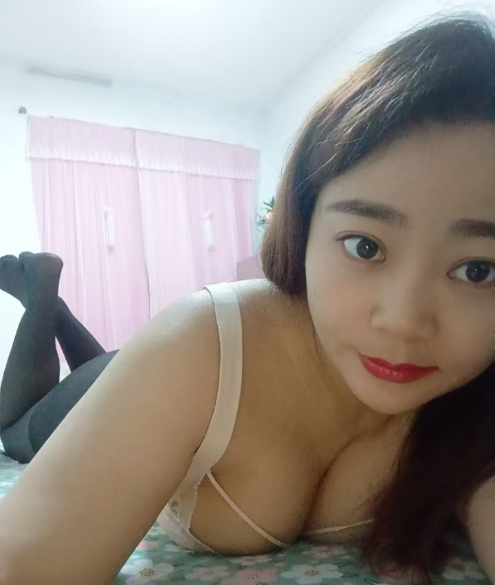 剧情诱惑大屁股Sao货