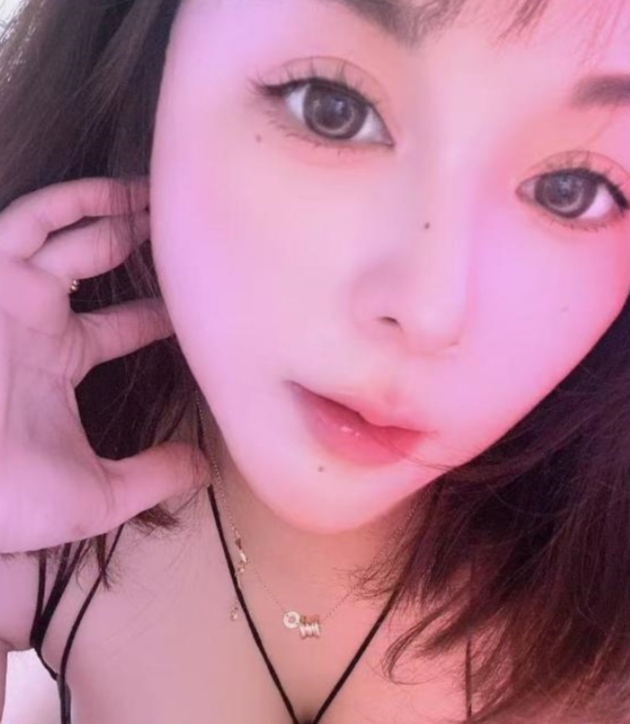 蛇纹d胸酥软大波妹子