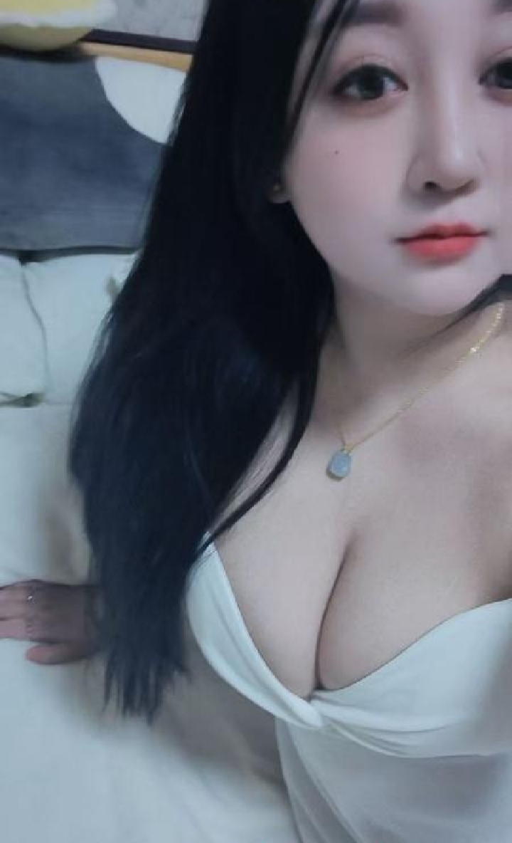 闵行大奶少妇小雅