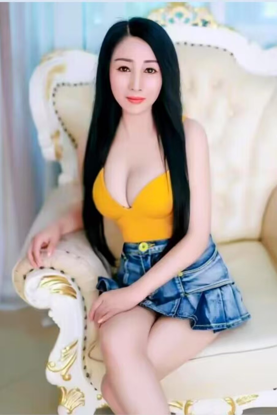 丰润热辣小姐姐玫瑰