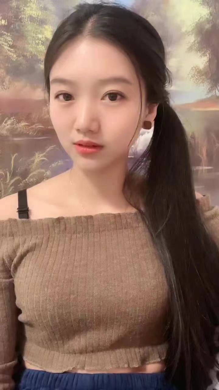 纯情小嫩妹可可