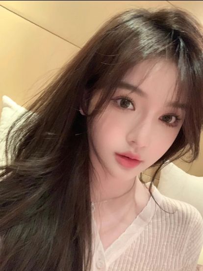 传媒大学兼职甜美款
