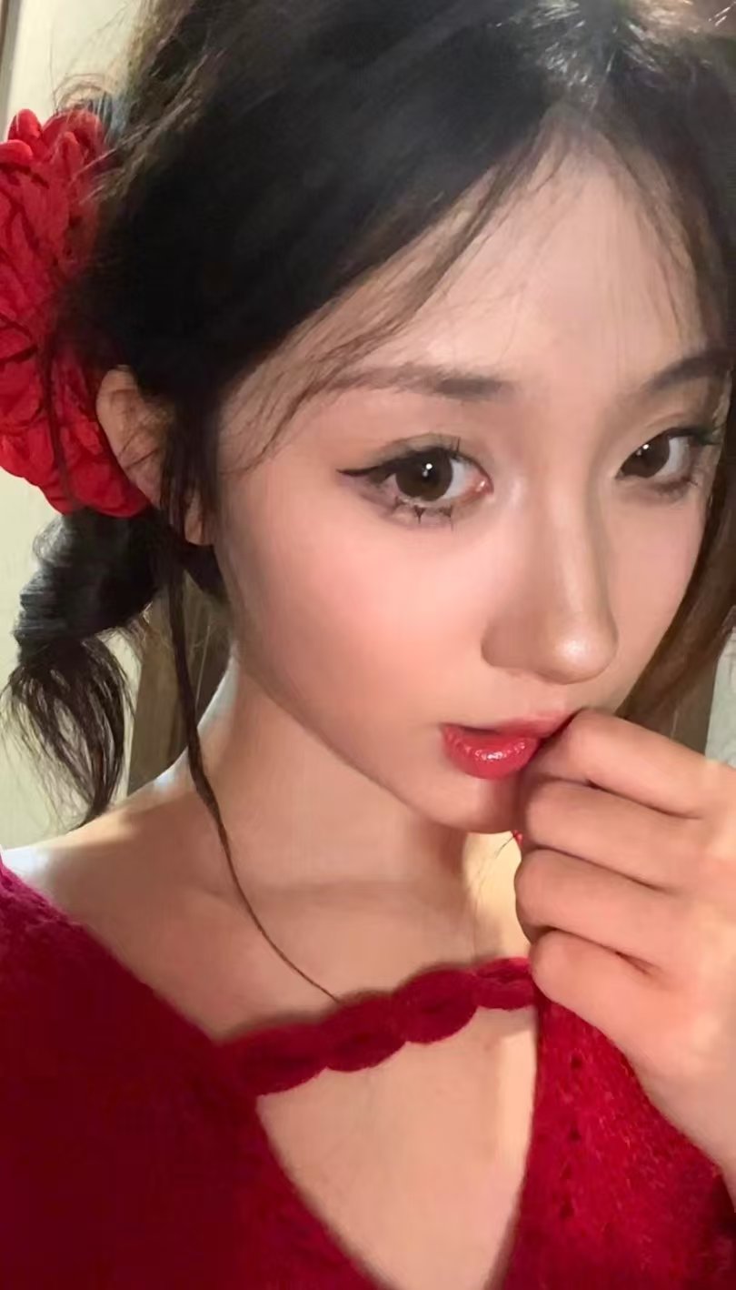 坂田丰满甜妹小橙子