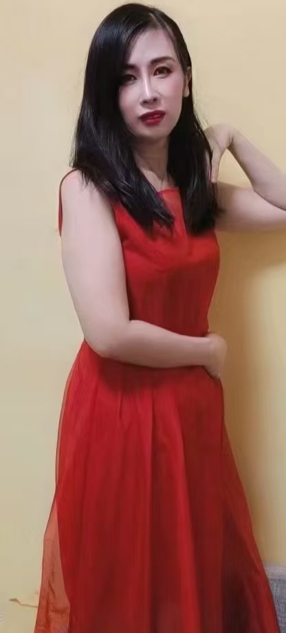 丰润热辣小少妇茜茜