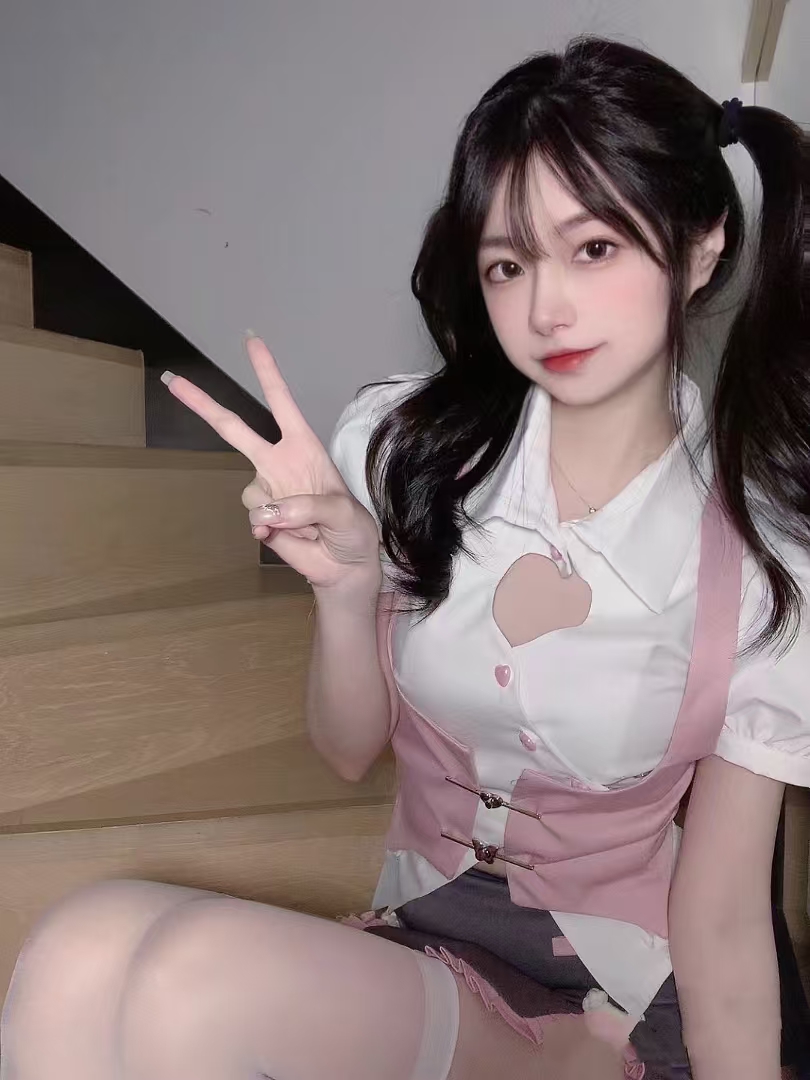 江汉白嫩甜妹园园