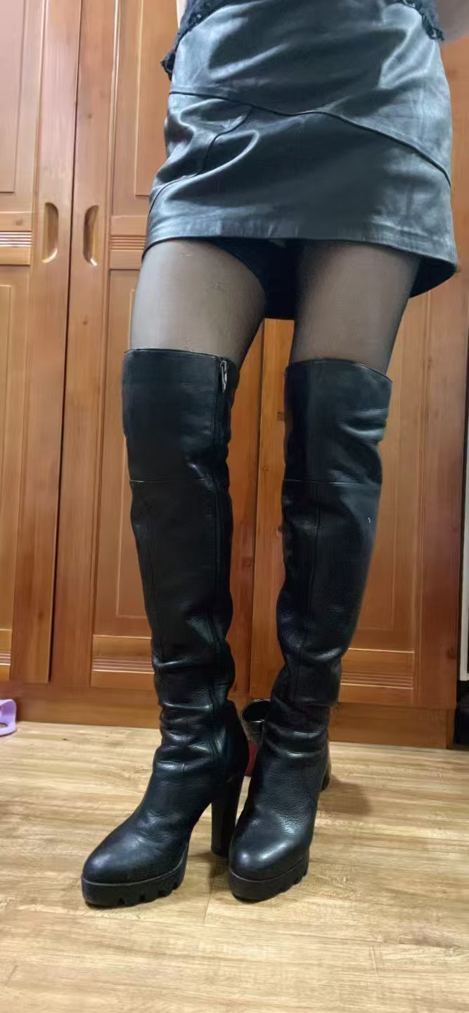 沙区风情轻熟优雅姐