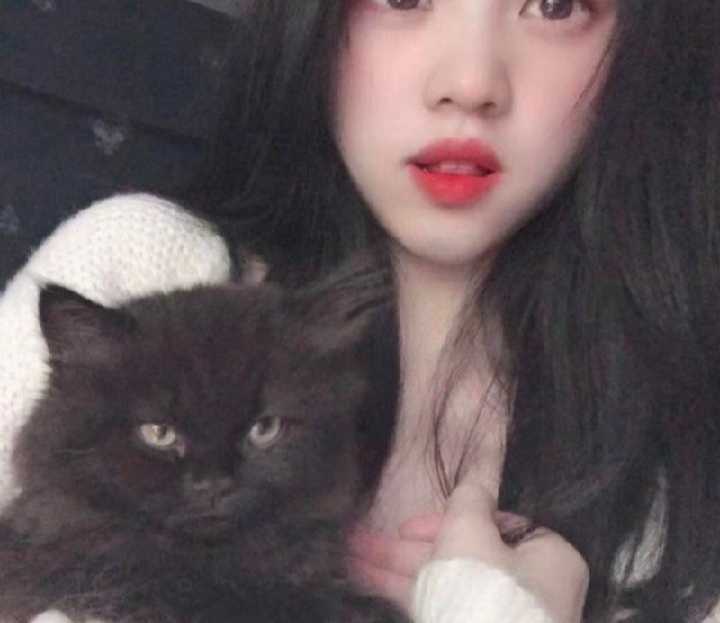 花都粉嫩小甜甜