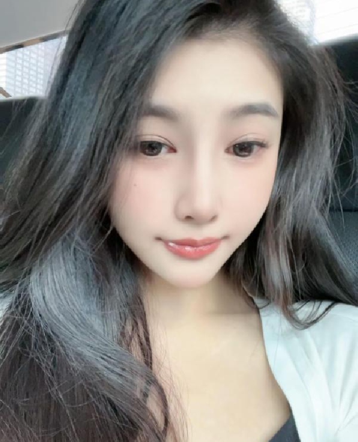 雨花白嫩甜美小女友