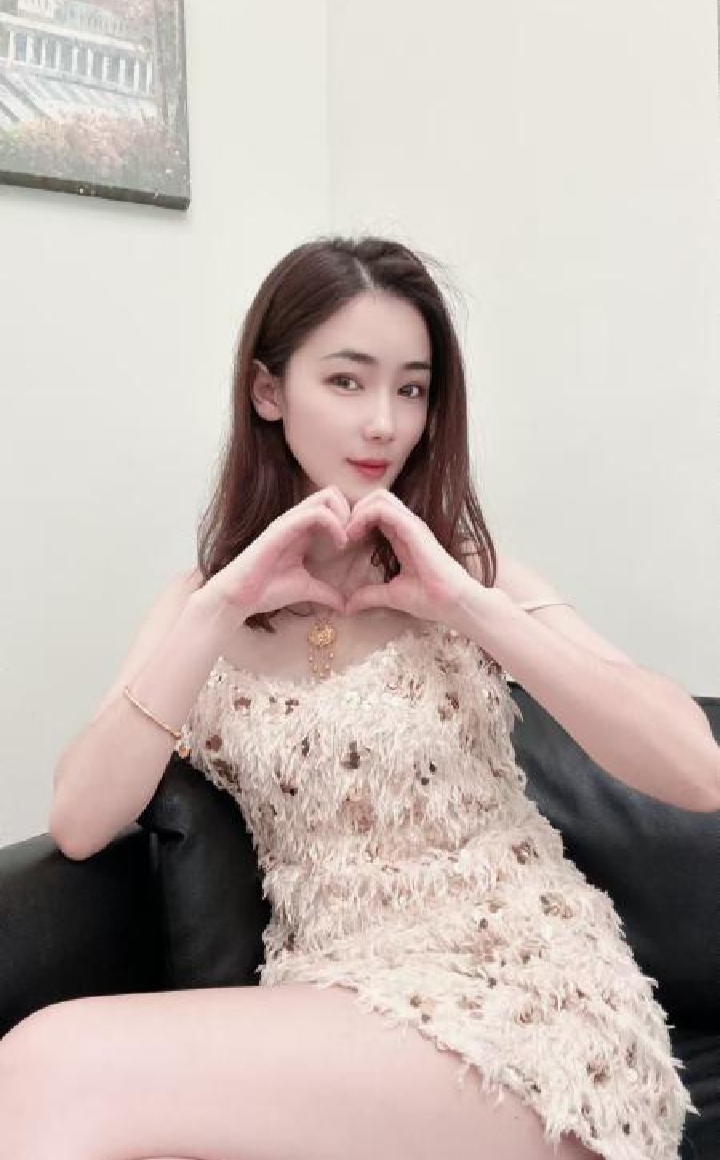 西山美腿御姐陶陶