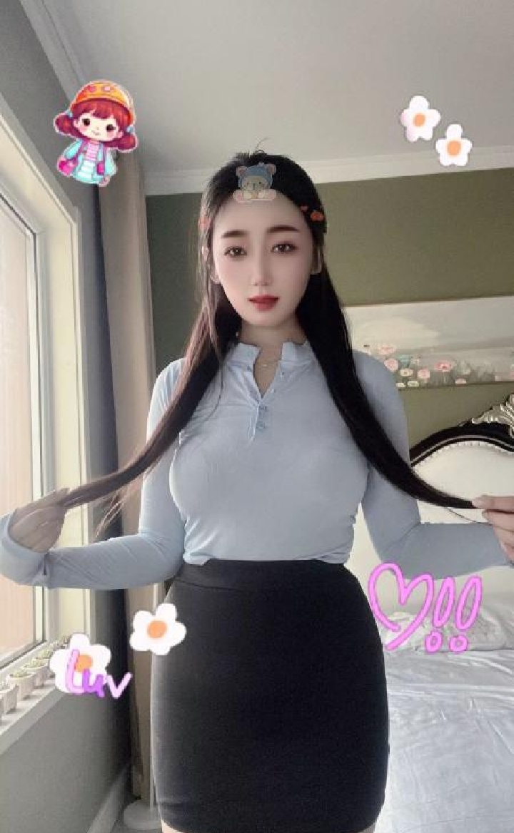 南关丰润白嫩小姐姐