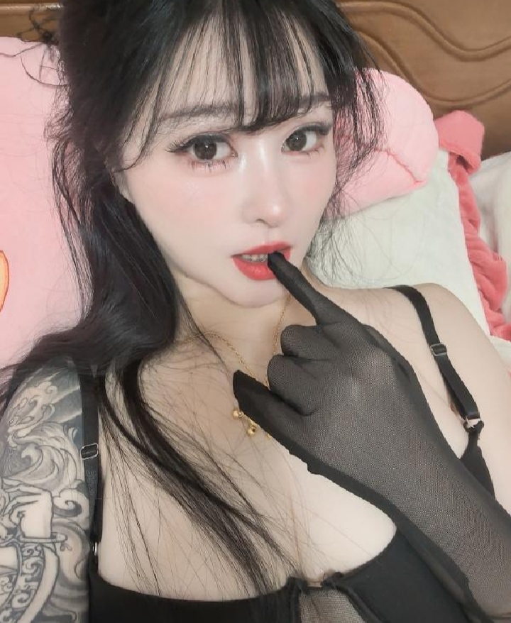 普陀美艳乳神mini