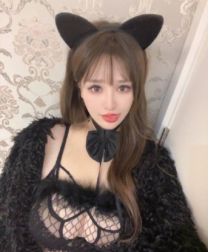 极品大奶辣妹欣妮