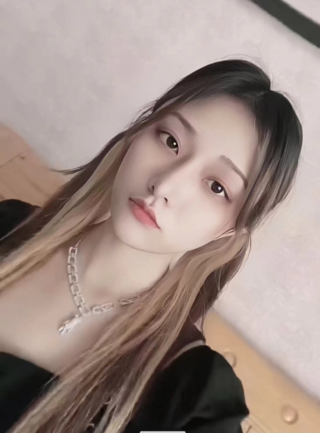 禅城年轻甜妹小小