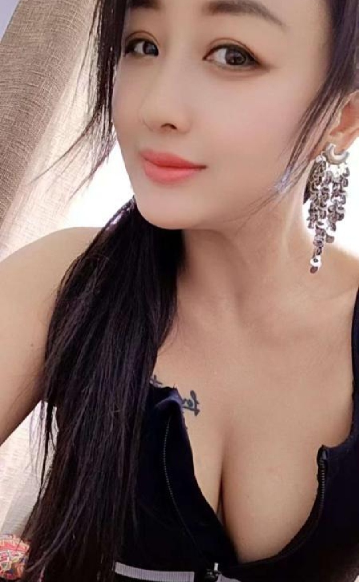 光谷韵味美少妇佳佳