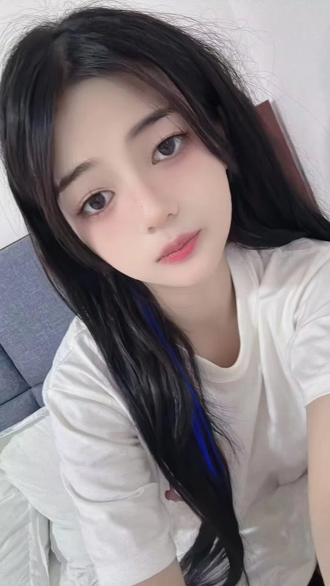 大冲白嫩小甜妹