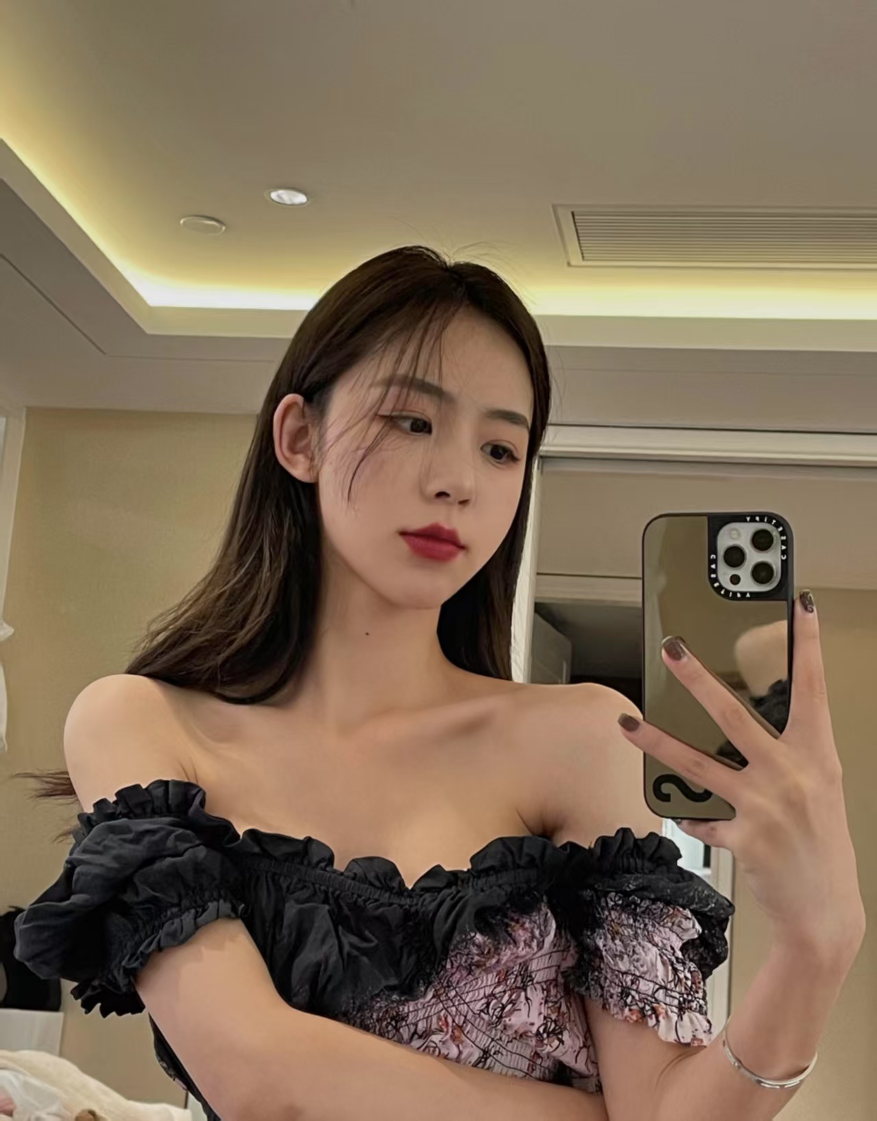 武侯惹火媚狐狸菲儿