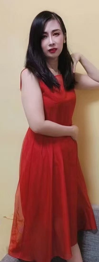 丰满热辣美少妇茜茜