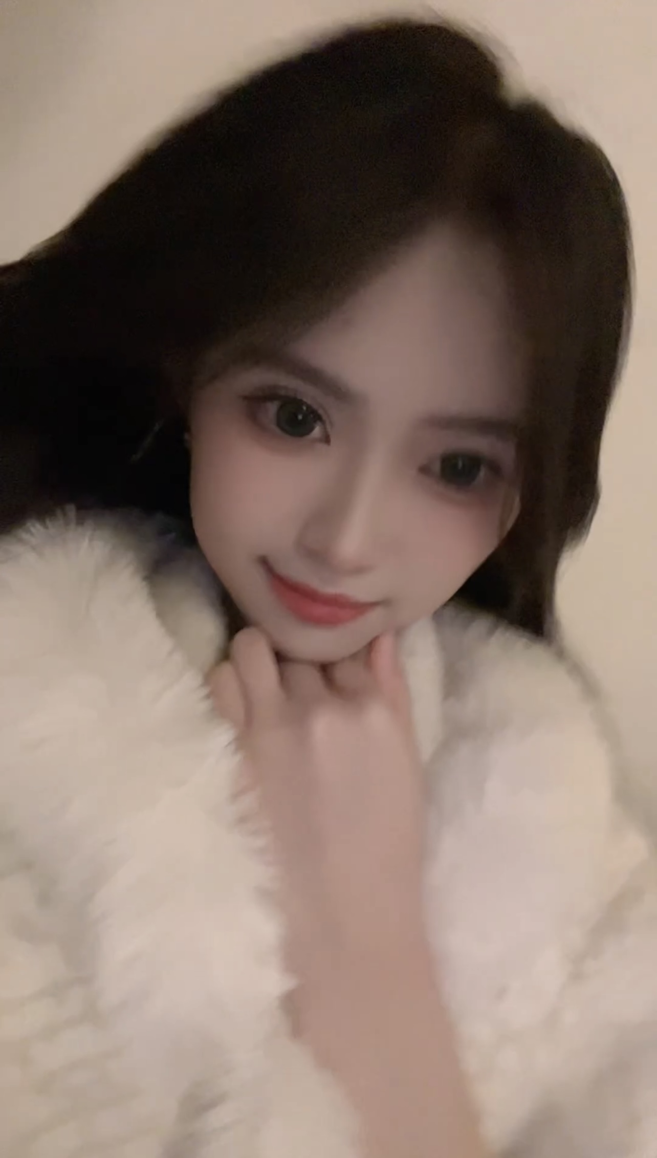 颜值技术系妹子诗诗