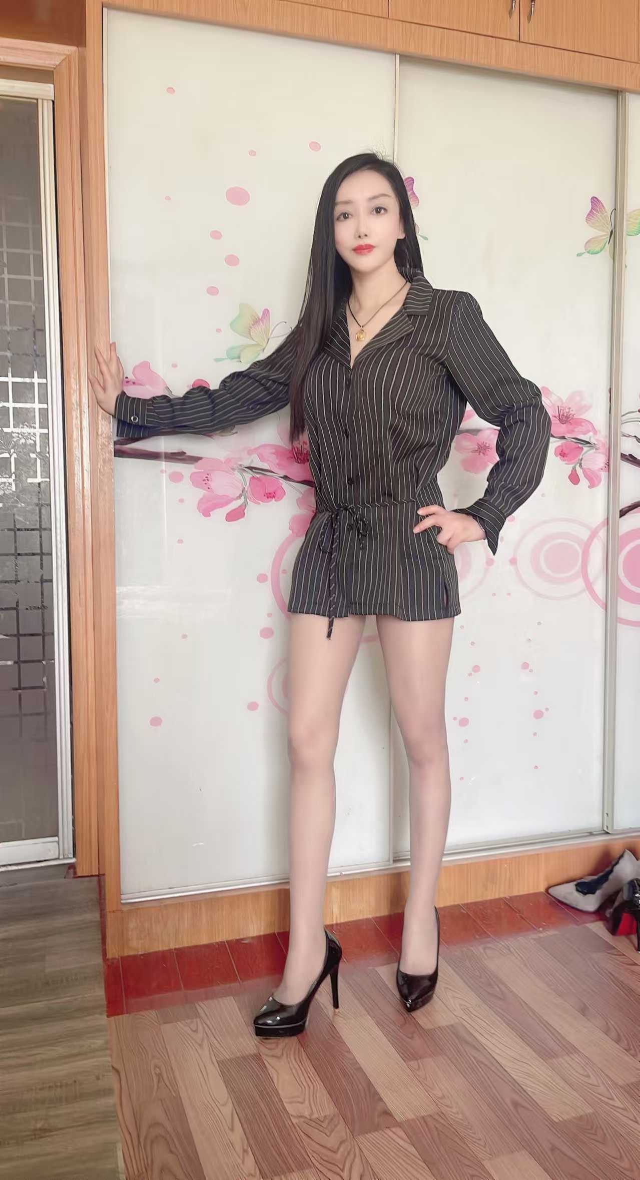 御姐范琪琪老师