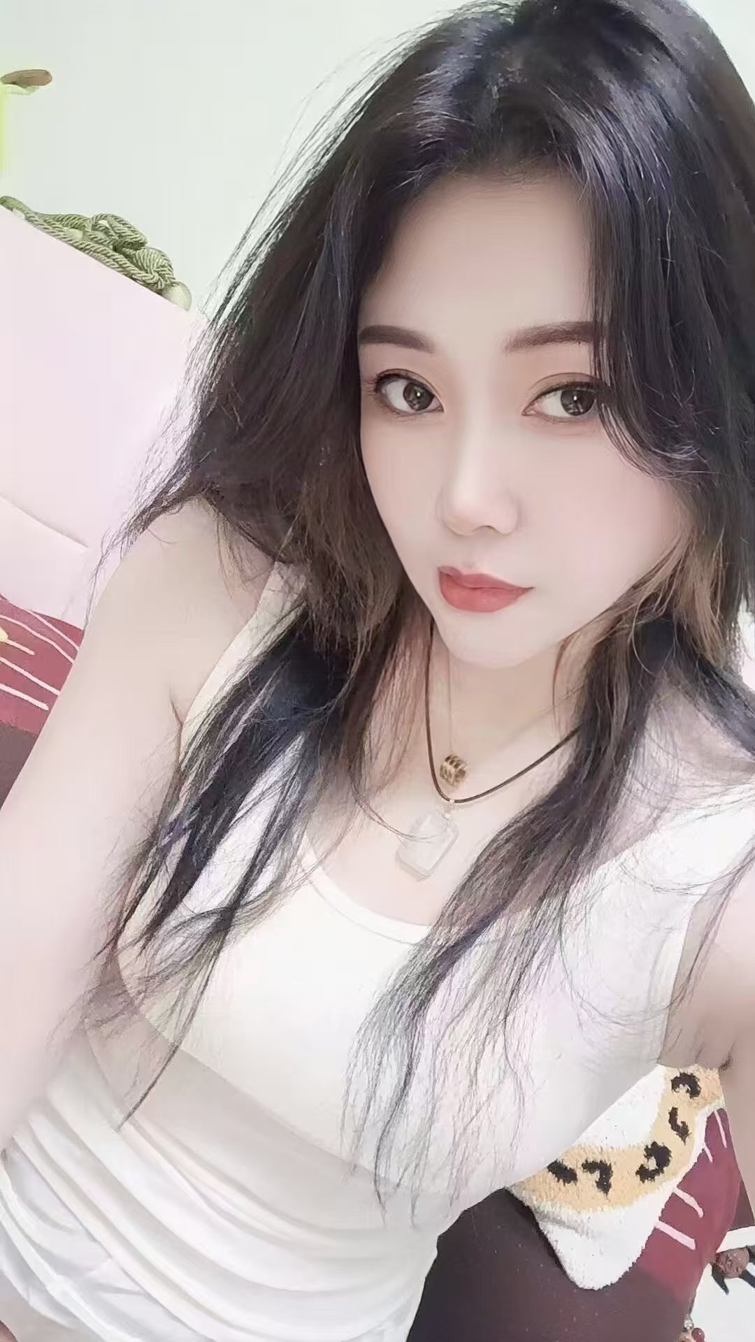 洪山美艳大胸御姐敏儿