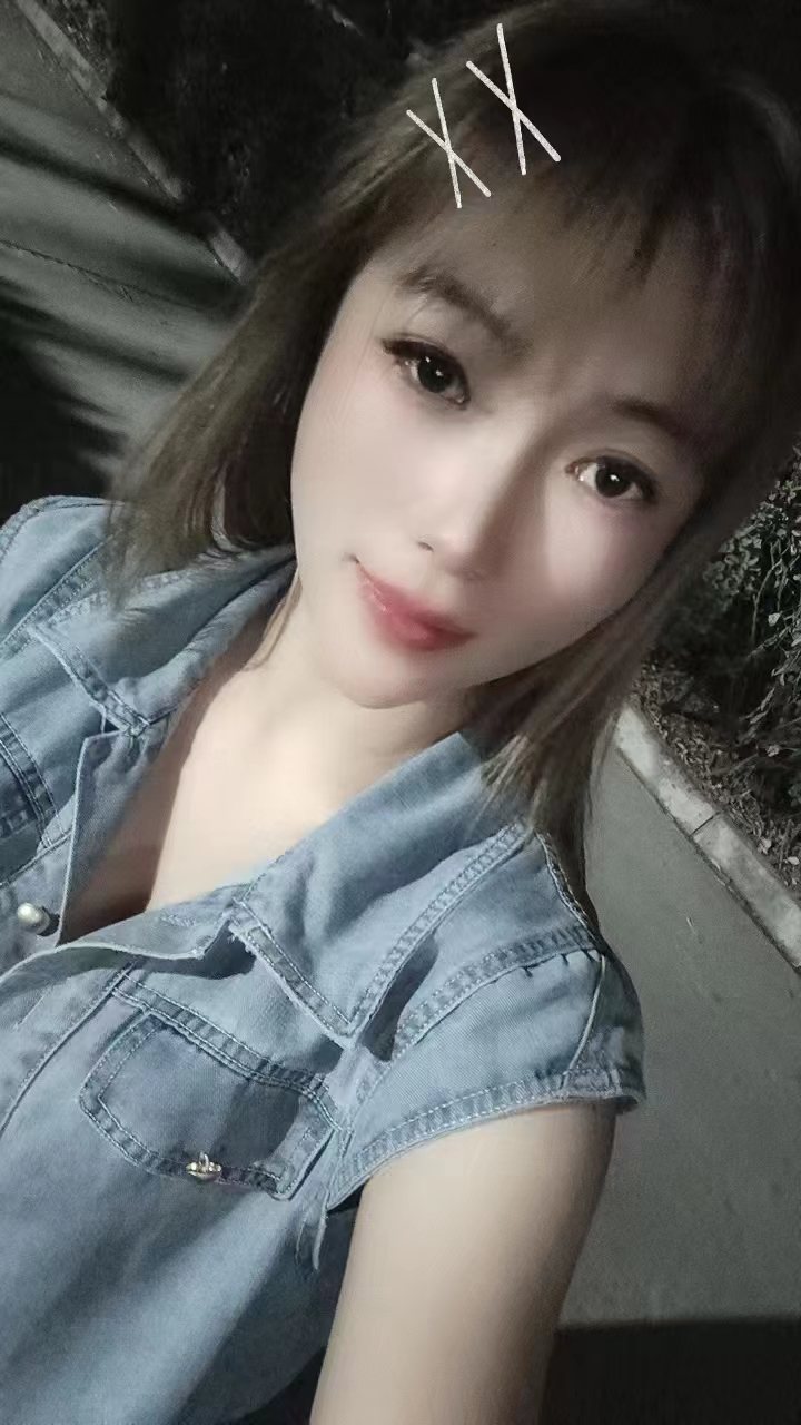 济钢新村双飞姐妹花