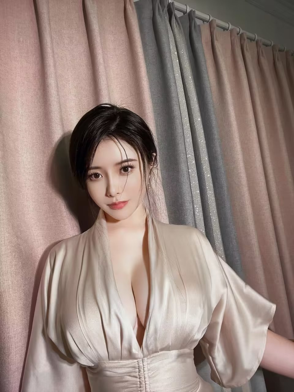 人妻下海绝色少妇