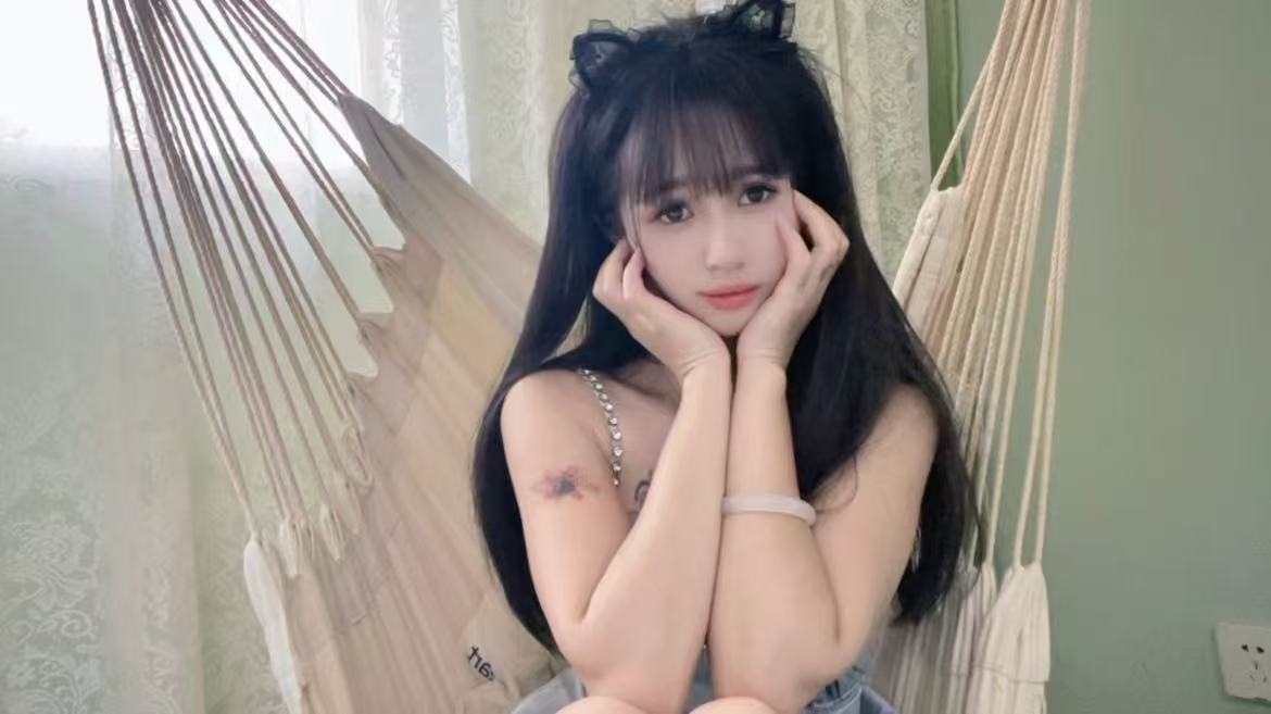 白云辣妹紧致小叮当