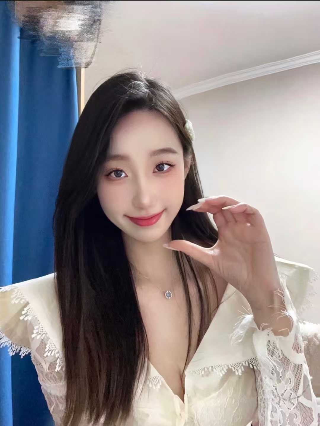 马房山热辣媚狐狸小影