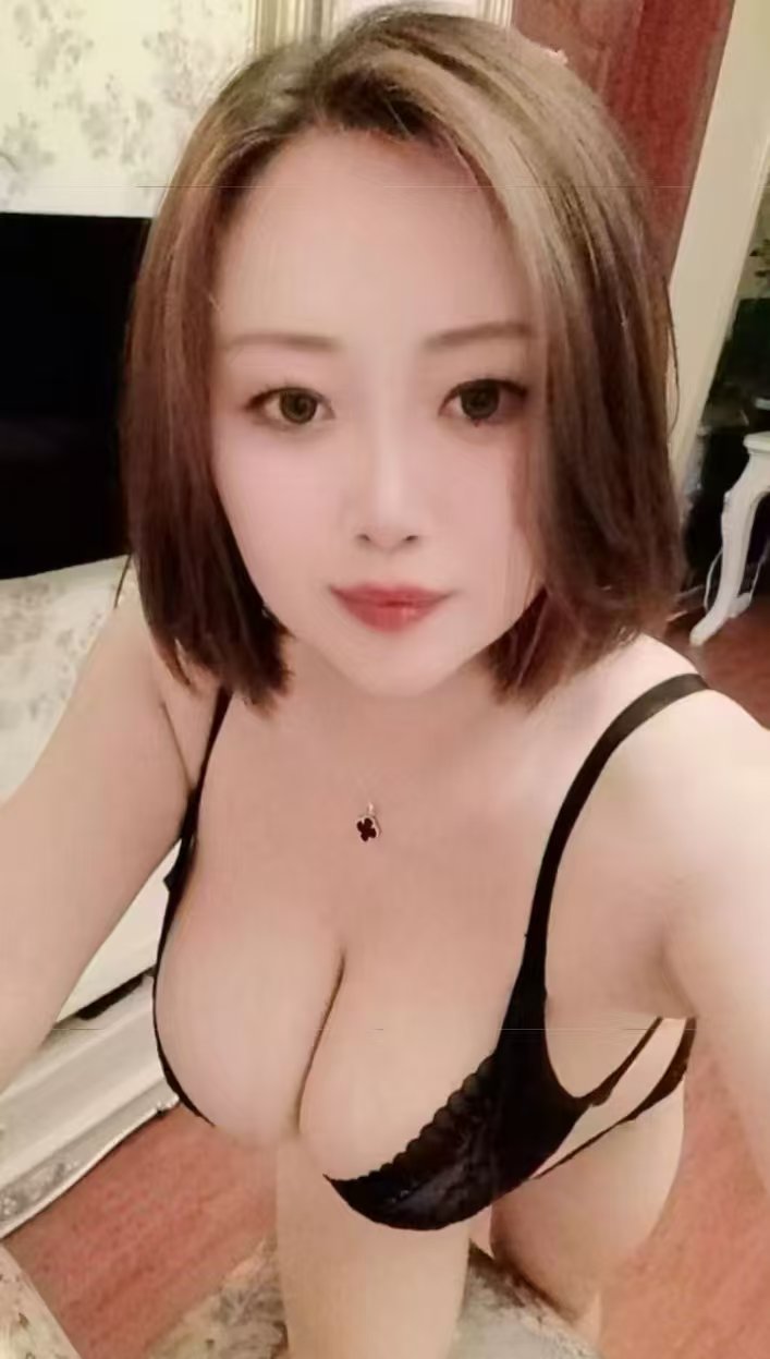 黄泥磅g奶少妇思琪