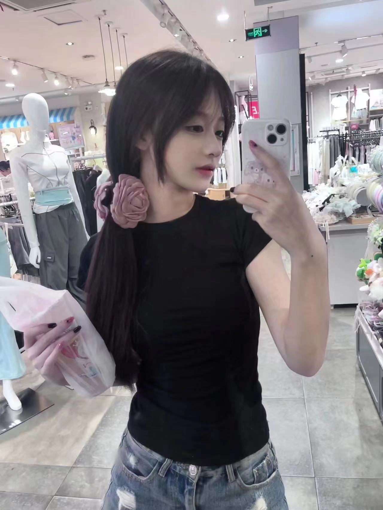 光谷粉嫩甜妹诗诗