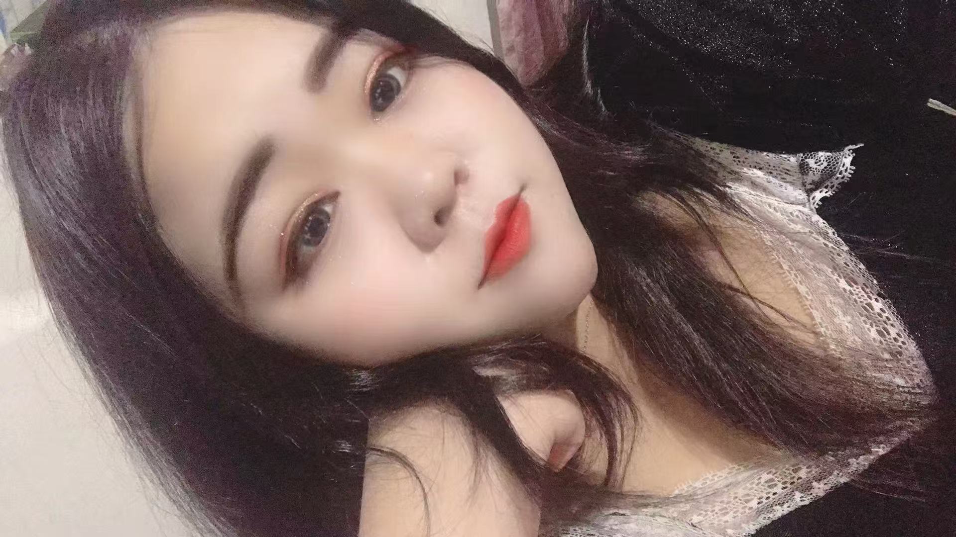 天桥圆润白嫩小静