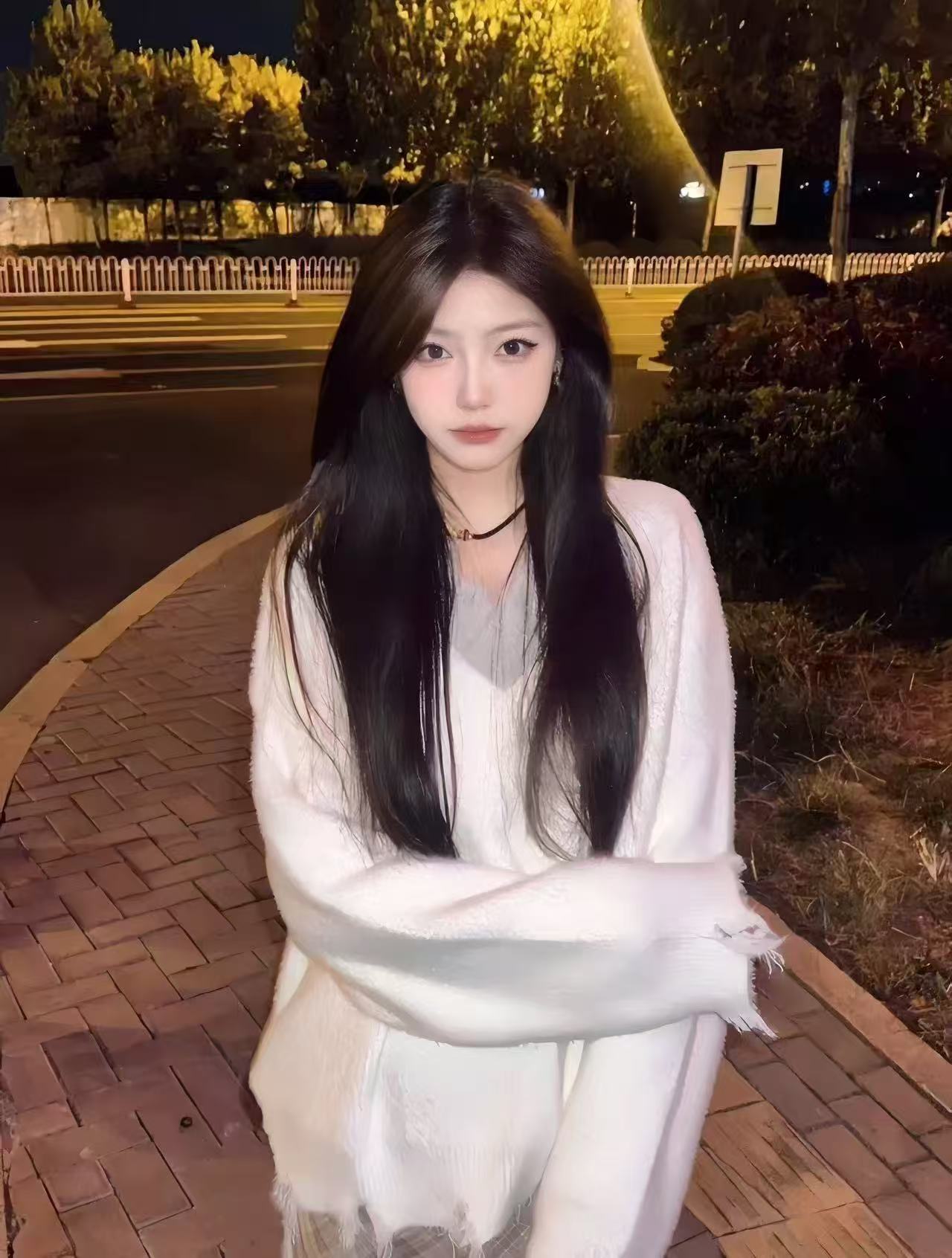 清新粉嫩美妞晚晚