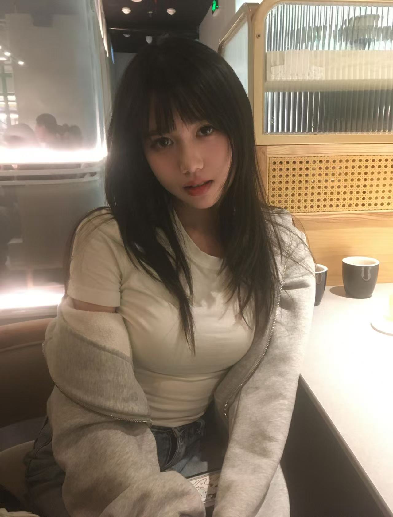 学生兼职，清纯可爱