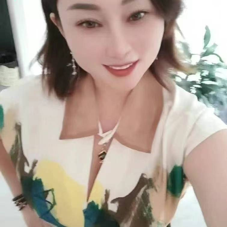 官渡肉感少妇柳诗诗