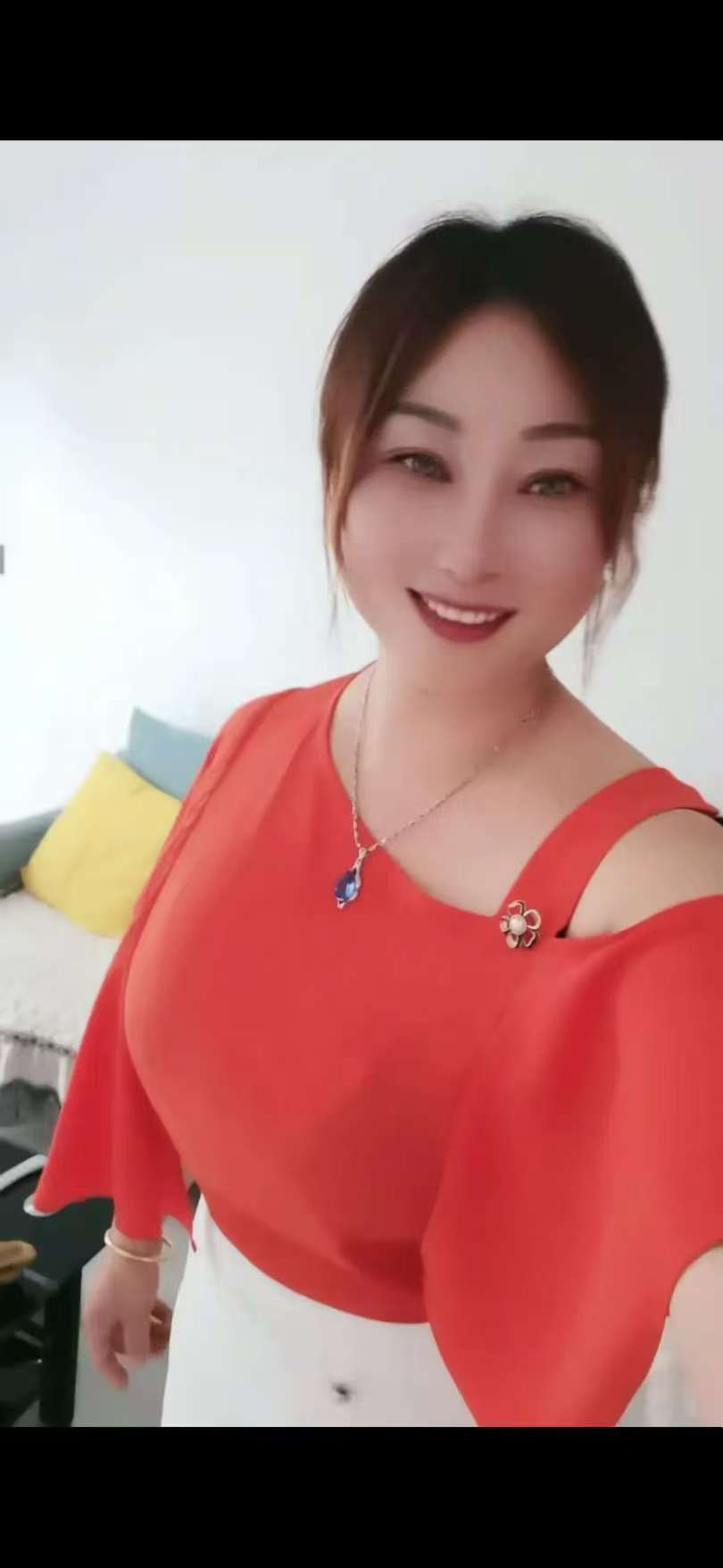 官渡肉感少妇柳诗诗