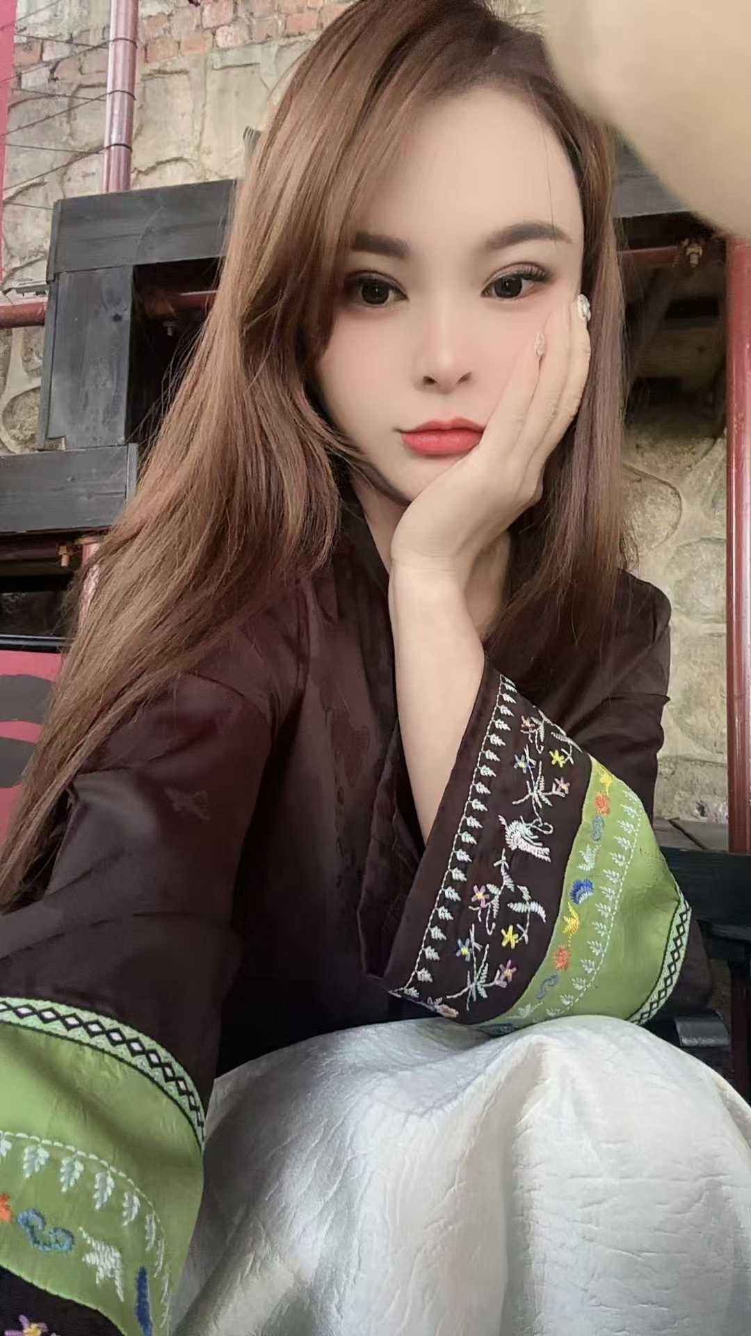 白云媚狐狸淼淼