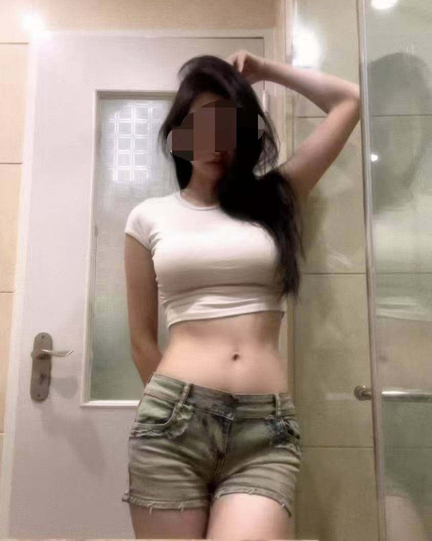 高颜值丰乳翘臀小姐姐