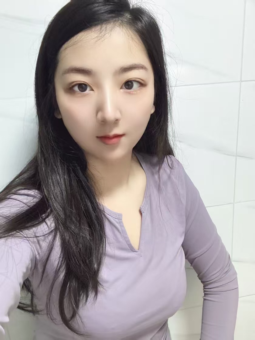 白嫩制服辣妹小甜心