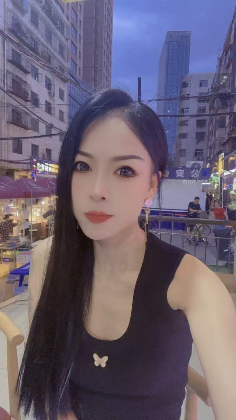 城关长腿辣妹半颗糖