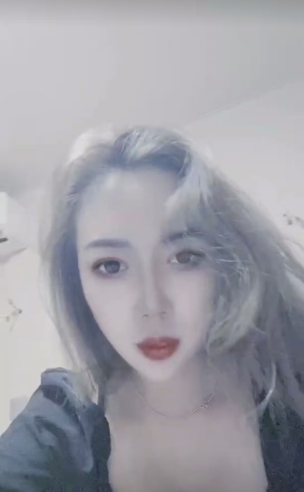 河西轻熟热辣小姐姐燕子