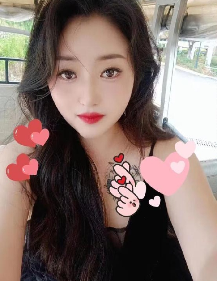 浦口白净小御姐媛媛