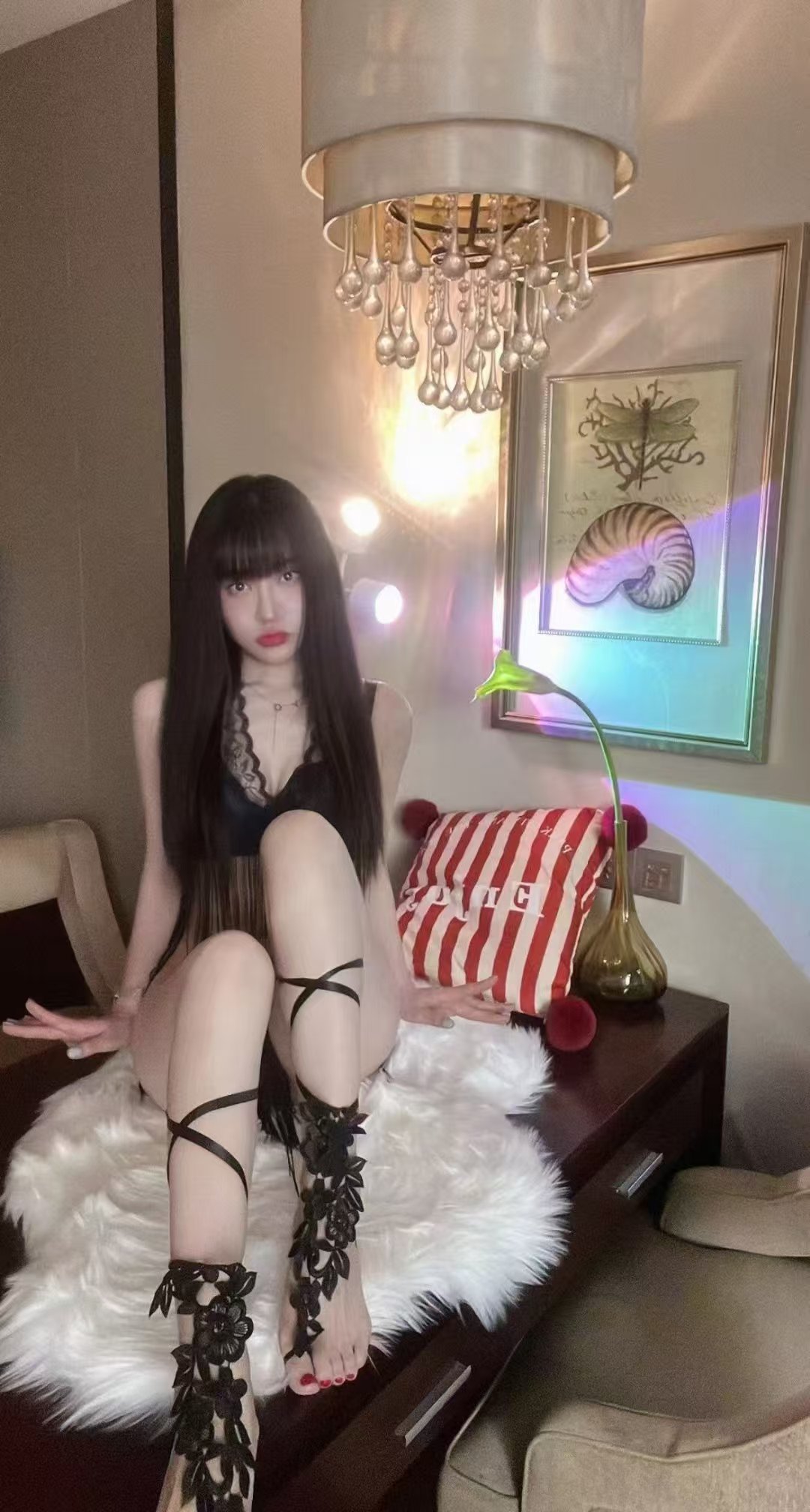 大坪制服辣妹小美